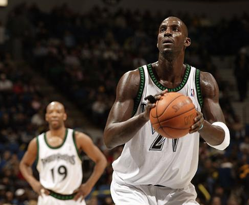 并肩多年 并肩多年