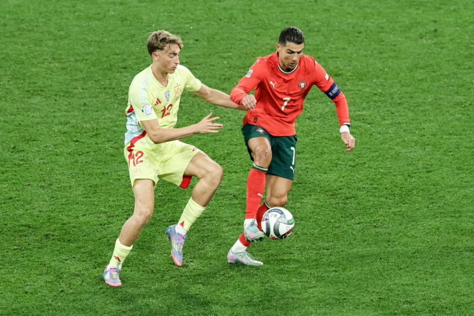 更为苛刻 更为苛刻