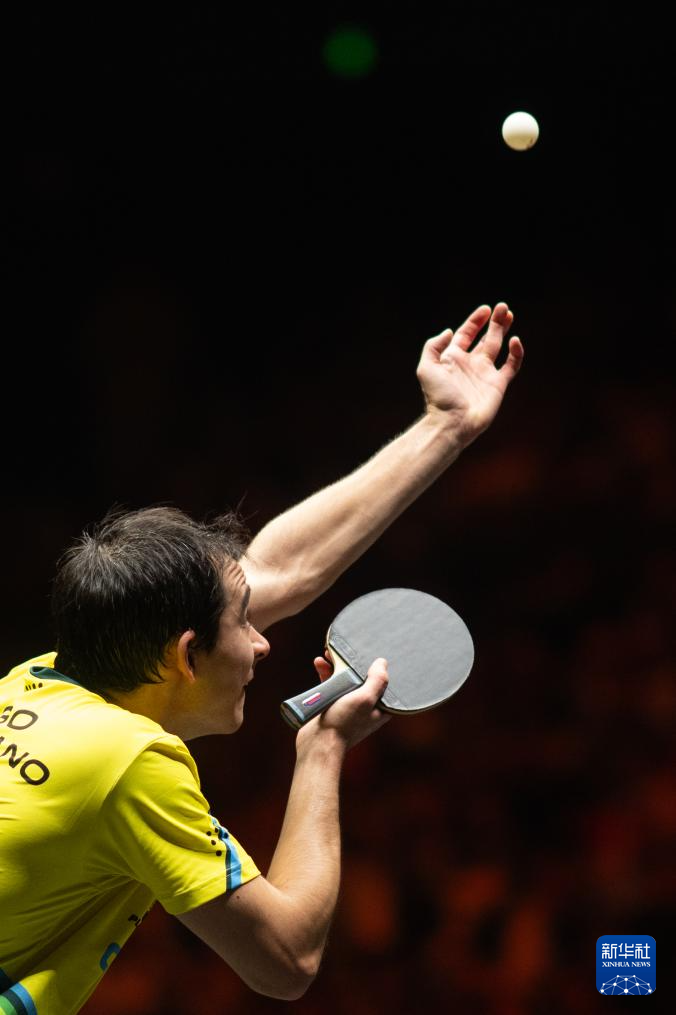 手创造了更 手创造了更