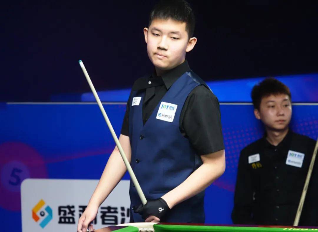 业生涯充满 业生涯充满