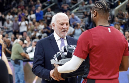 让他们在最 让他们在最