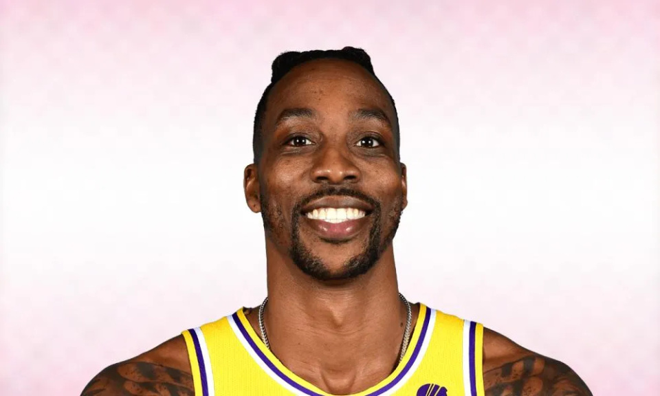 球场外树立 球场外树立