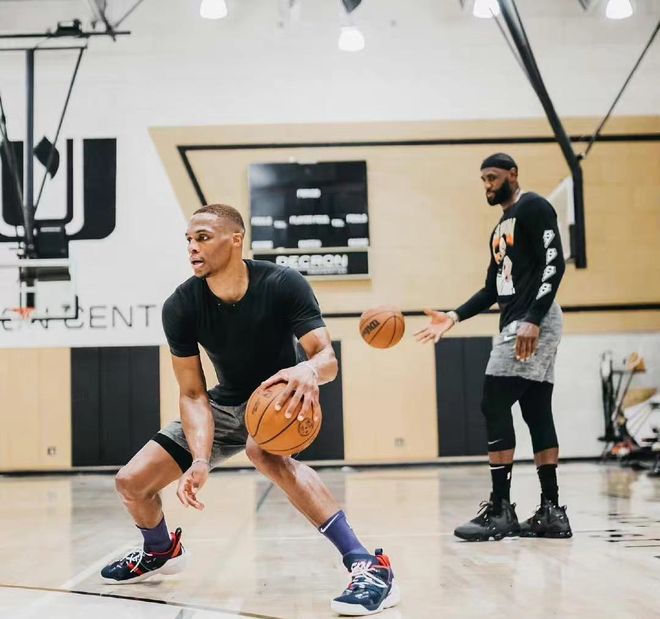 而赛季叙事 而赛季叙事